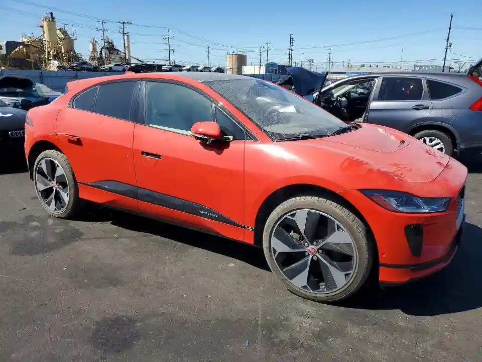 SADHD2S13K1F73262 2019 JAGUAR I-PACE-3