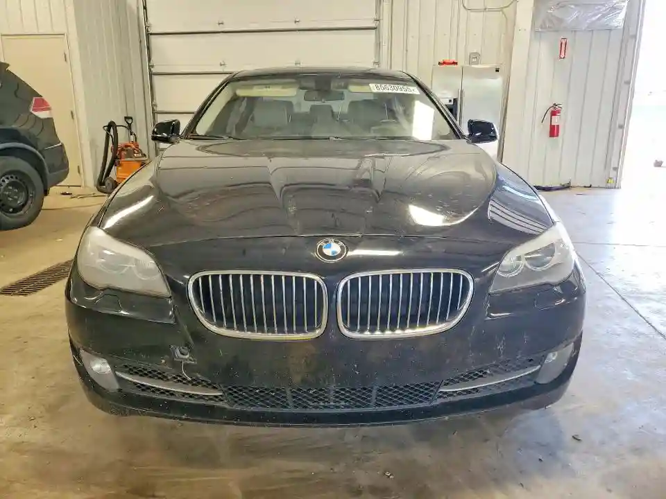 WBAXH5C54DD112050 2013 BMW 5 SERIES-4