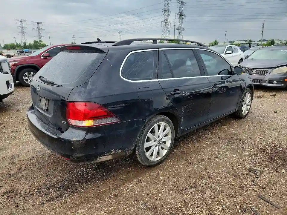 3VWPL7AJ0DM675059 2013 VOLKSWAGEN JETTA-2