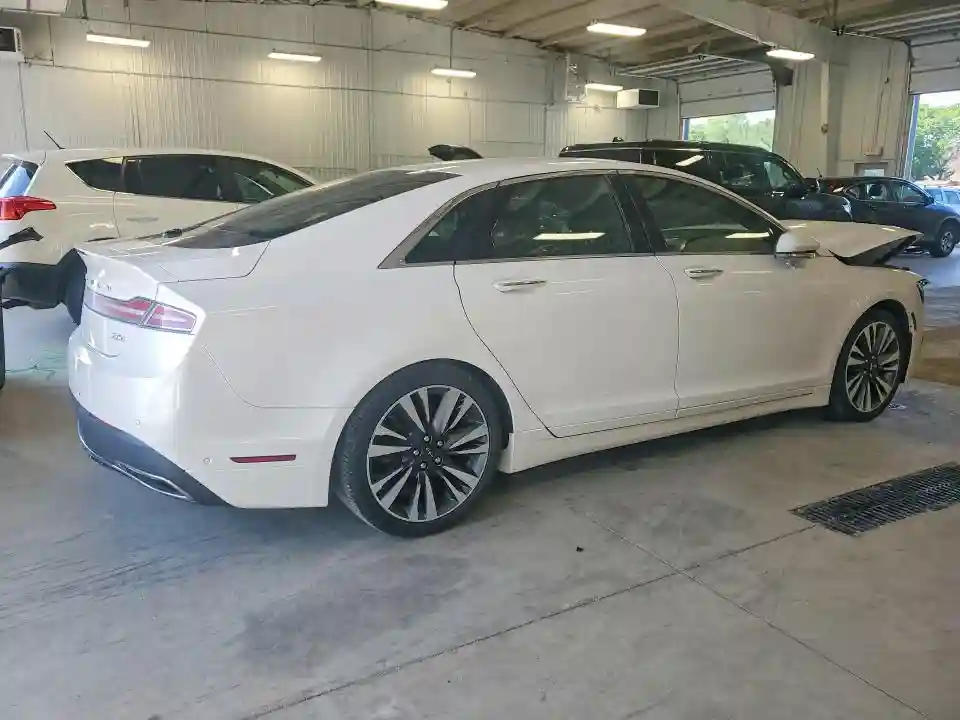3LN6L5MU9KR622252 2019 LINCOLN MKZ-2