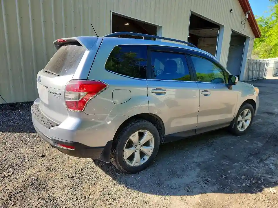 JF2SJAHC6FH588833 2015 SUBARU FORESTER-2