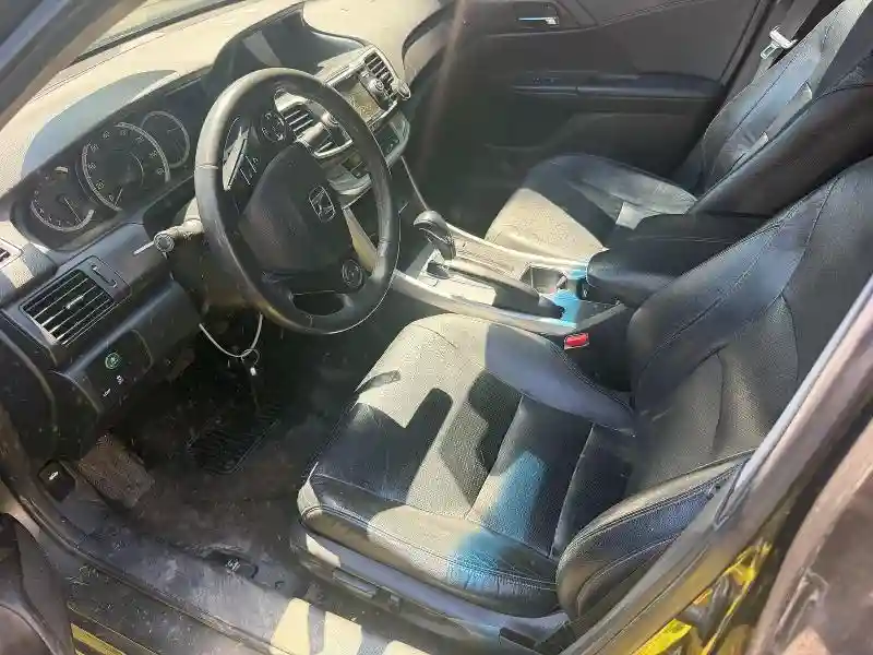 1HGCR2F89DA131067 2013 HONDA ACCORD-4