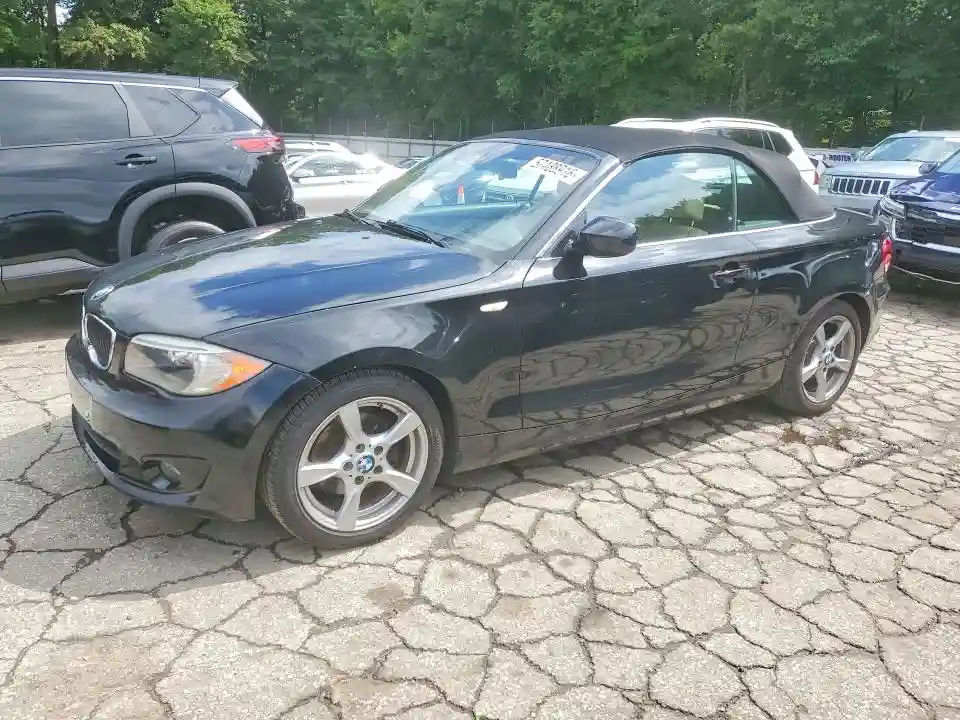 WBAUN1C5XDVR01849 2013 BMW 1 SERIES-0