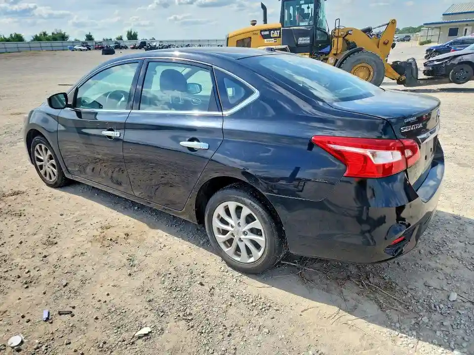 3N1AB7APXJL632899 2018 NISSAN SENTRA-1