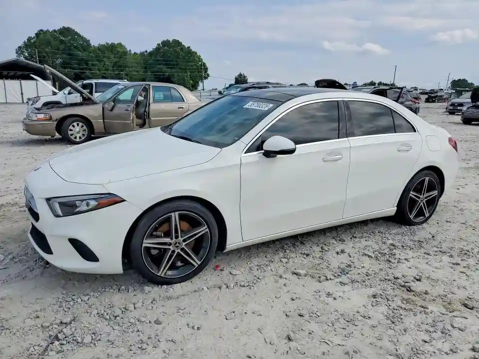 WDD3G4EB4KW035429 2019 MERCEDES-BENZ A-CLASS-0