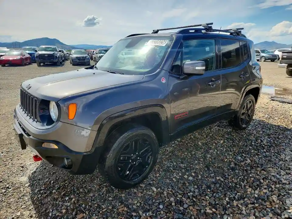 ZACCJBCB8JPG72886 2018 JEEP RENEGADE-0