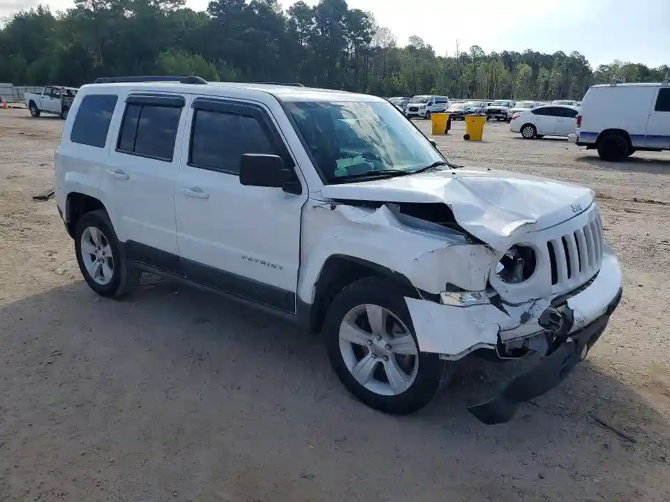 1J4NT1GB1BD165460 2011 JEEP PATRIOT-3