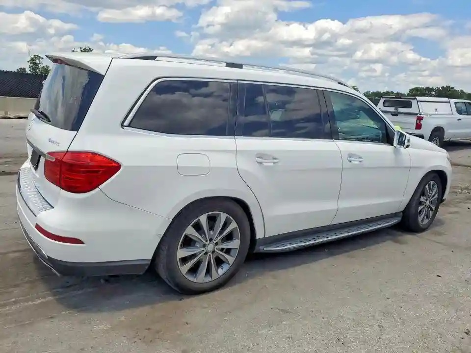 4JGDF7CE2EA315265 2014 MERCEDES-BENZ GL-CLASS-2