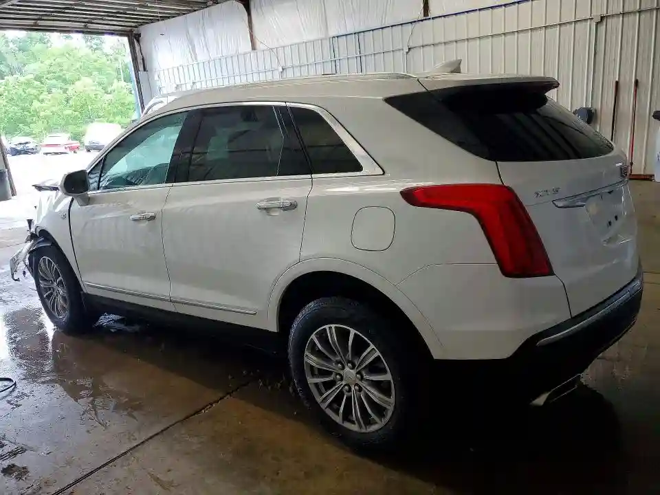 1GYKNBRS6HZ139741 2017 CADILLAC XT5-1