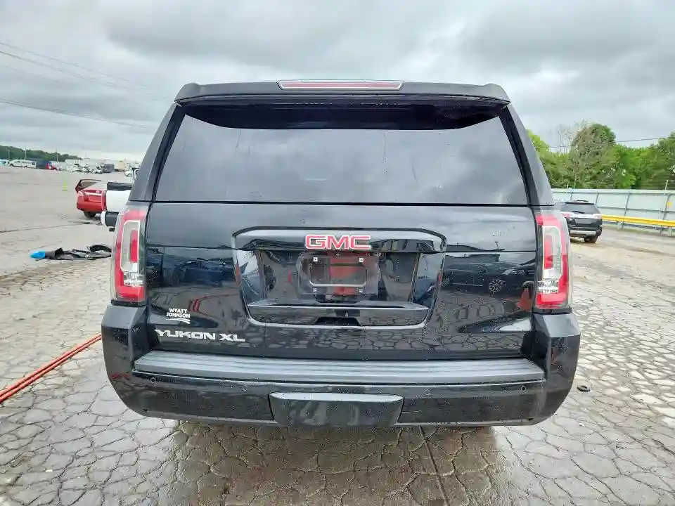 1GKS1GKC4JR253300 2018 GMC YUKON-5