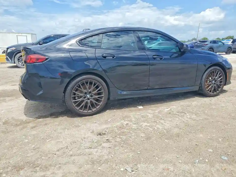 WBA33GG0XS7S16688 2025 BMW M2-2