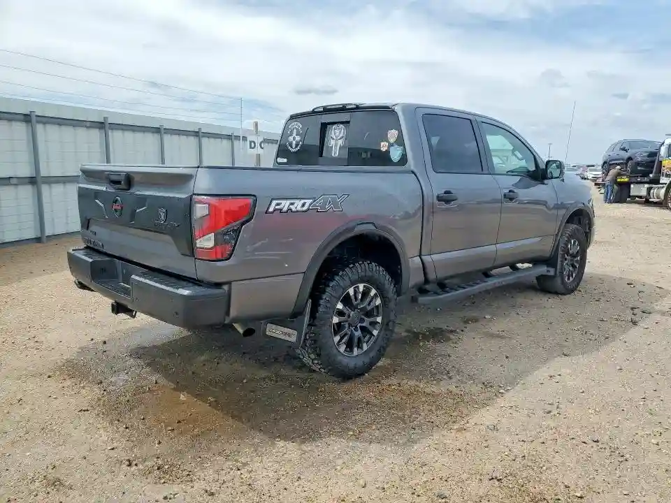 1N6AA1ED3MN530844 2021 NISSAN TITAN PRO--2