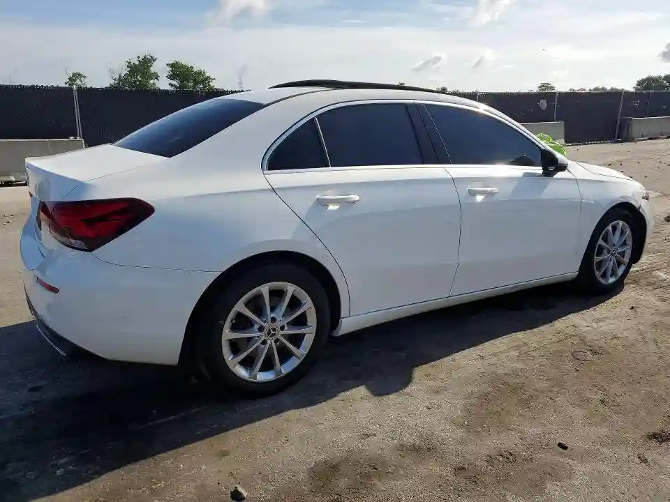 W1K3G4EBXLW045707 2020 MERCEDES-BENZ A-CLASS-2