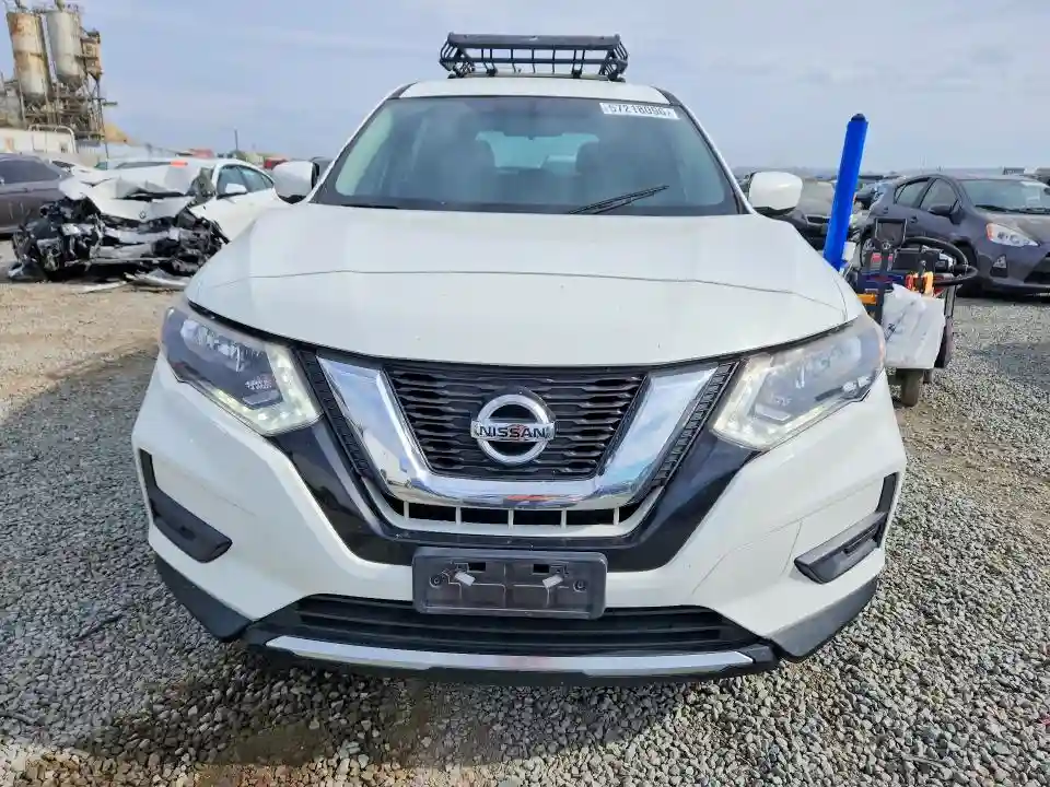 KNMAT2MVXHP547972 2017 NISSAN ROGUE-4