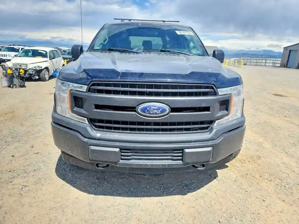 1FTFX1E53JKE05906 2018 FORD F150-4