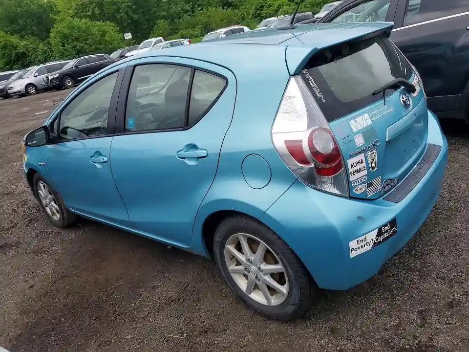 JTDKDTB32D1043986 2013 TOYOTA PRIUS C TH-1