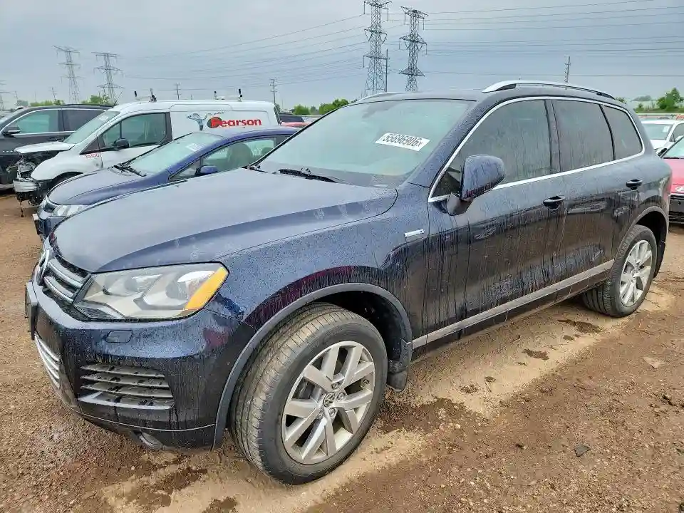WVGEP9BP4ED011787 2014 VOLKSWAGEN TOUAREG-0