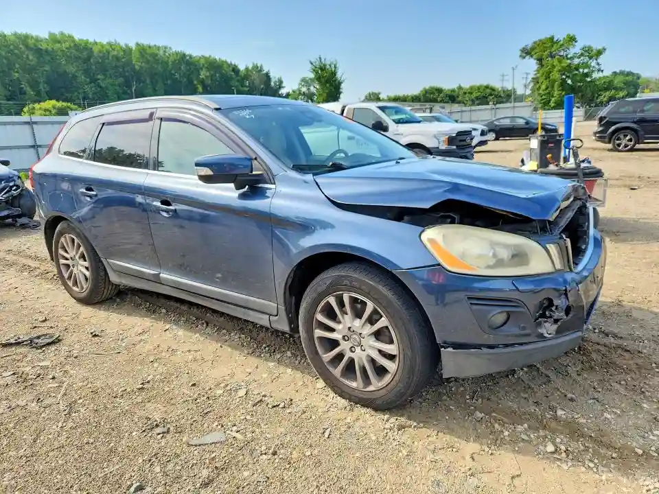 YV4992DZ4A2024886 2010 VOLVO XC60-3