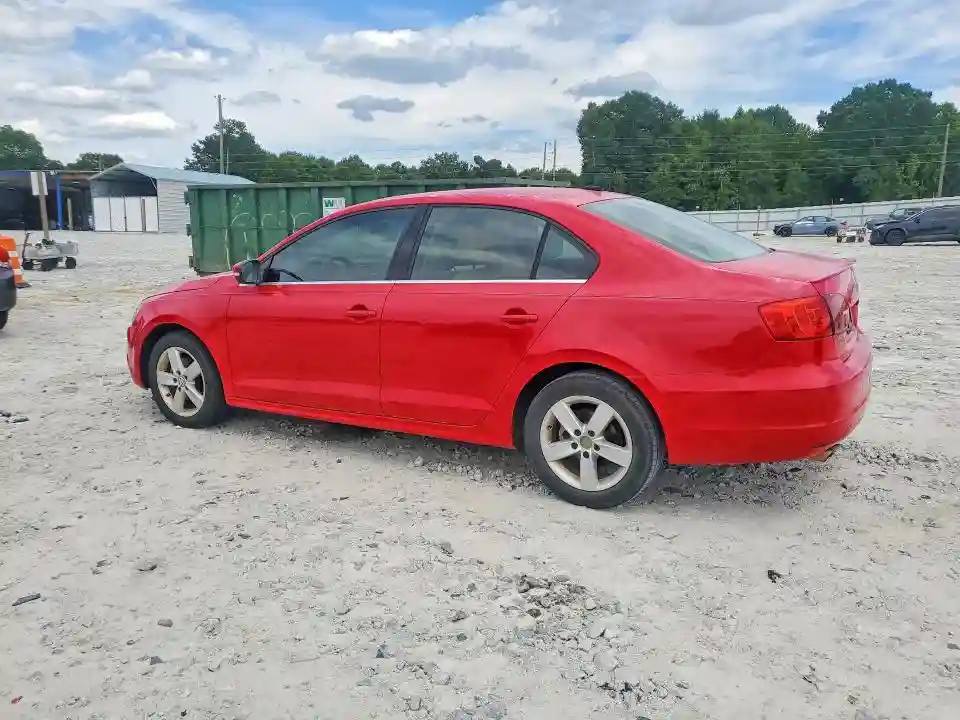 3VWLL7AJ7CM377637 2012 VOLKSWAGEN JETTA-1