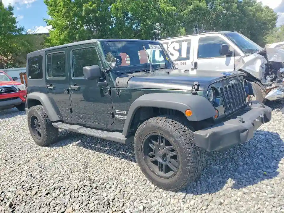 1J4BA3H18BL581943 2011 JEEP WRANGLER-3