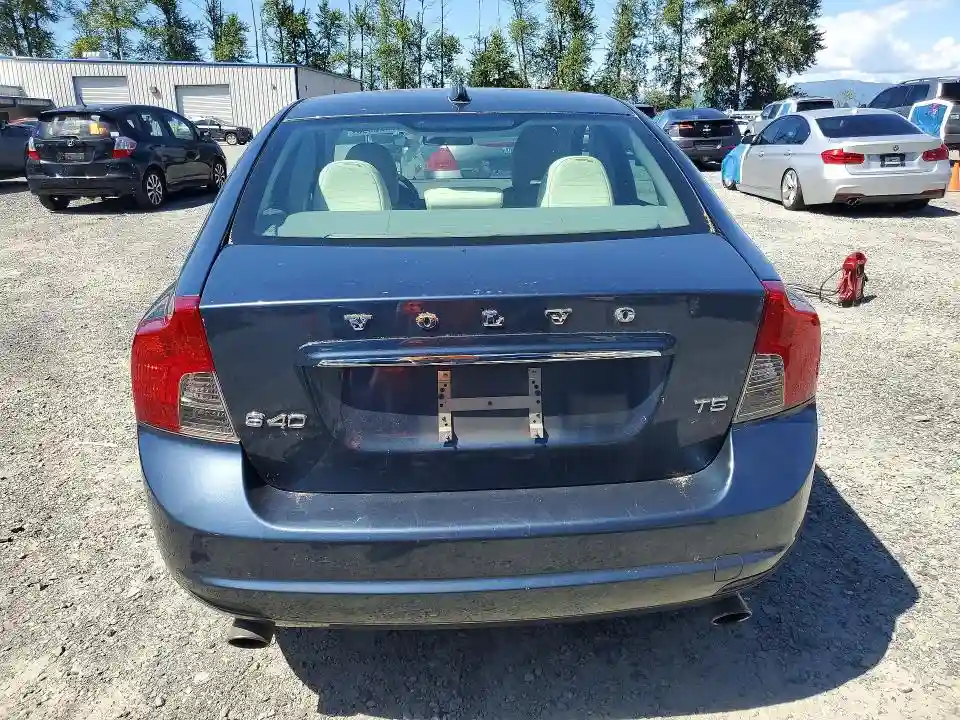 YV1672MS6B2534991 2011 VOLVO S40-5