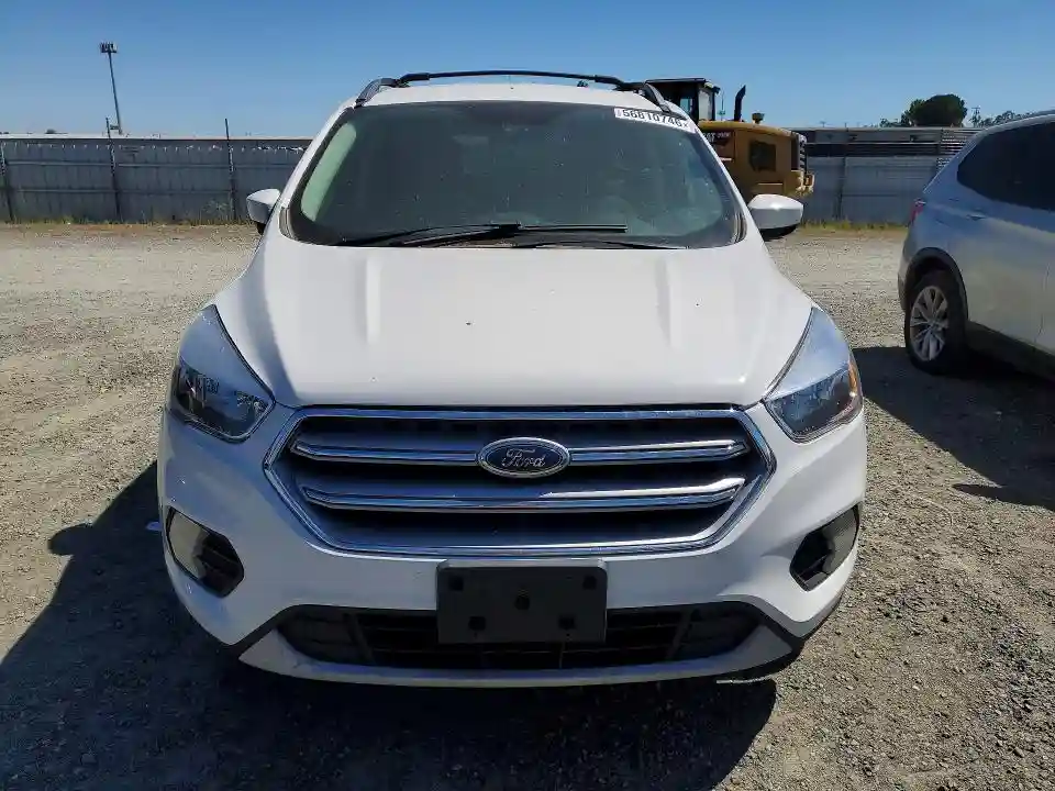 1FMCU0GD9JUD37802 2018 FORD ESCAPE-4