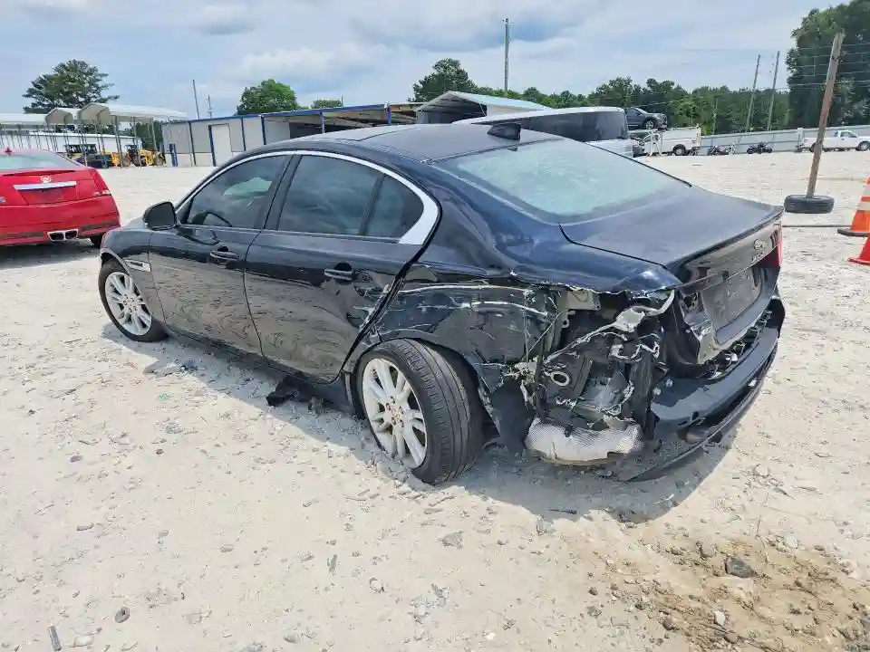 SAJAD4FX0JCP28438 2018 JAGUAR XE-1