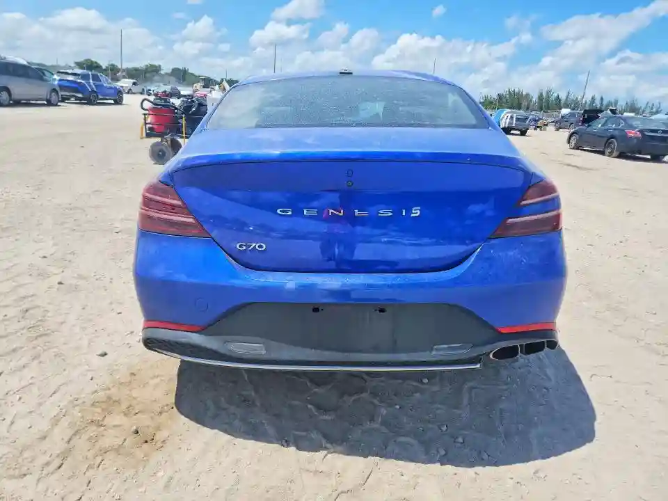 KMTG34TA8NU092929 2022 GENESIS G70-5