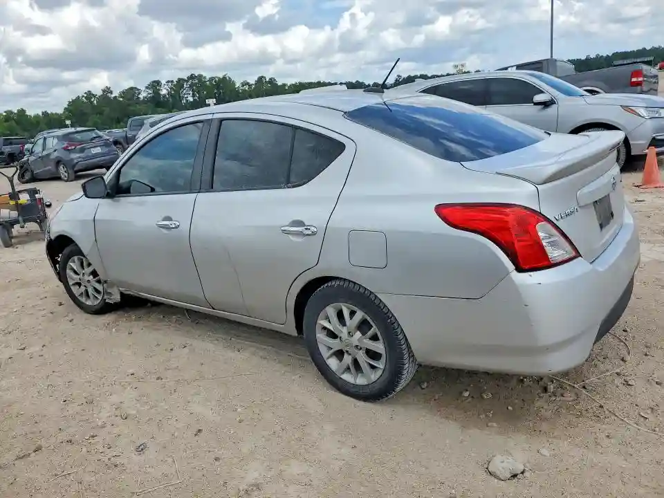 3N1CN7APXKL823854 2019 NISSAN VERSA-1