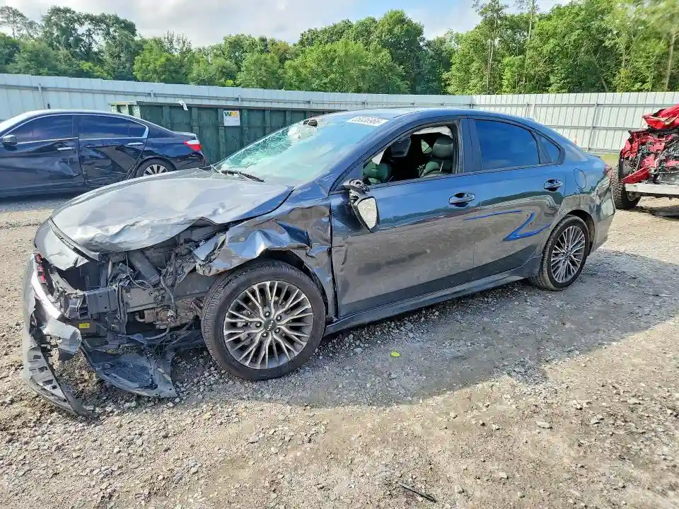 3KPF54AD7NE444883 2022 KIA FORTE-0