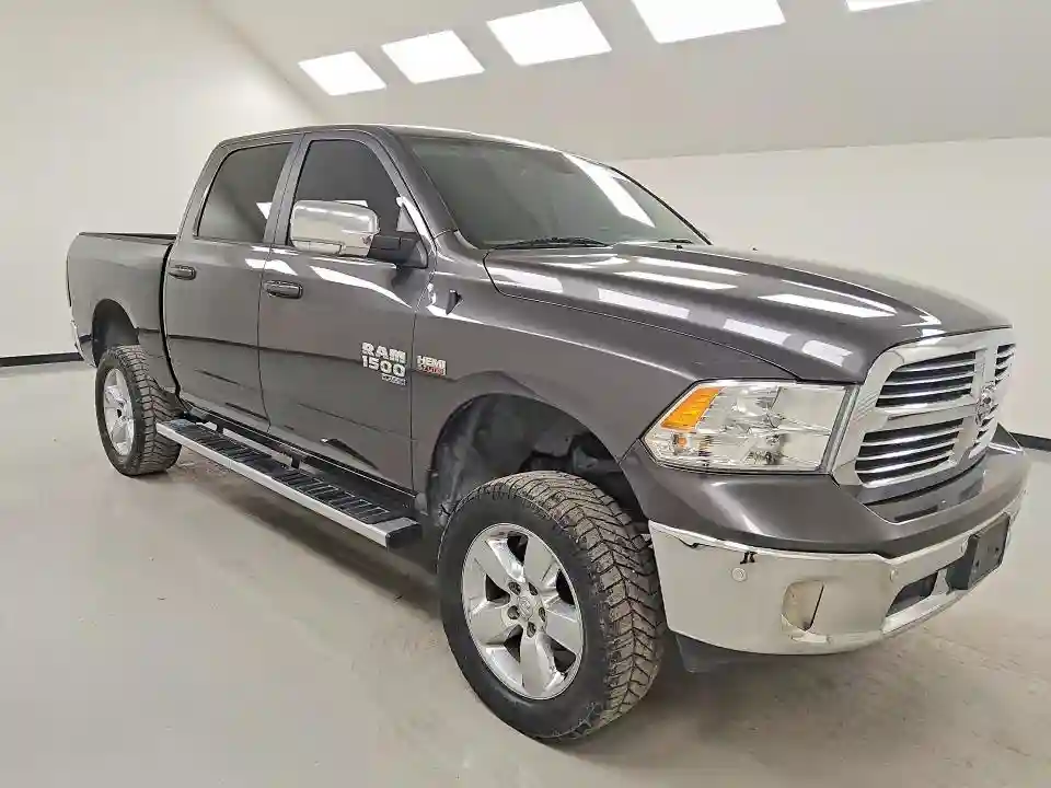 1C6RR6LT7KS627072 2019 RAM 1500-3