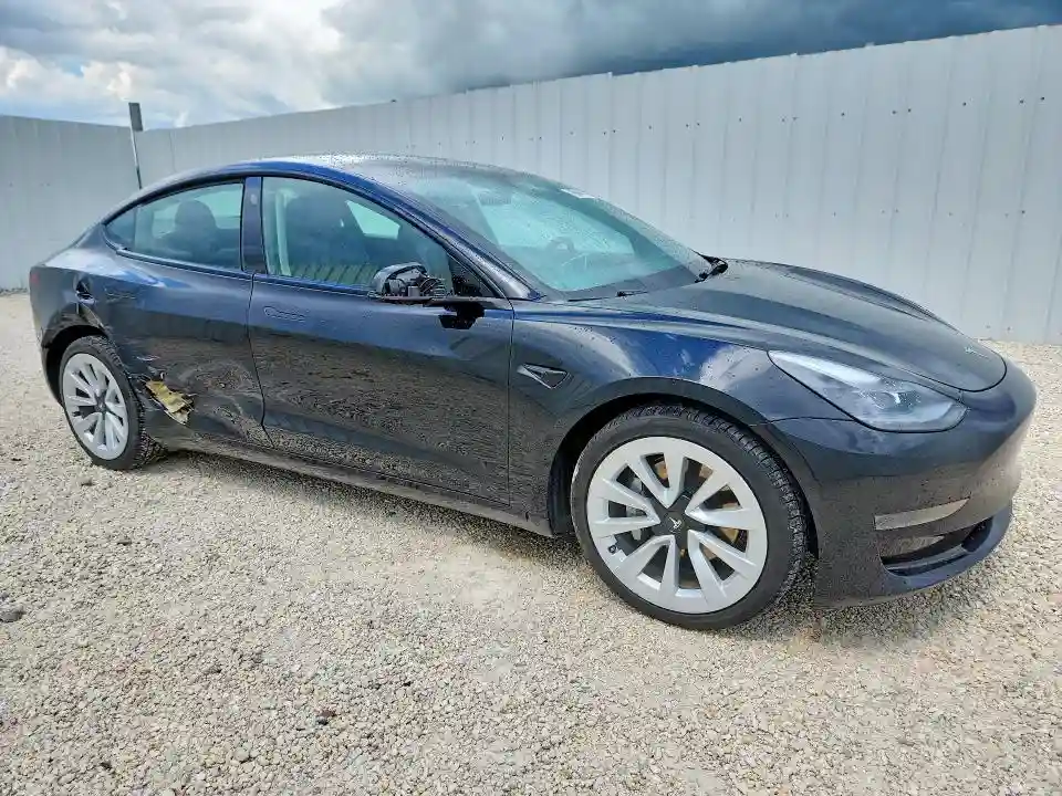 5YJ3E1EA3NF369305 2022 TESLA MODEL 3-3