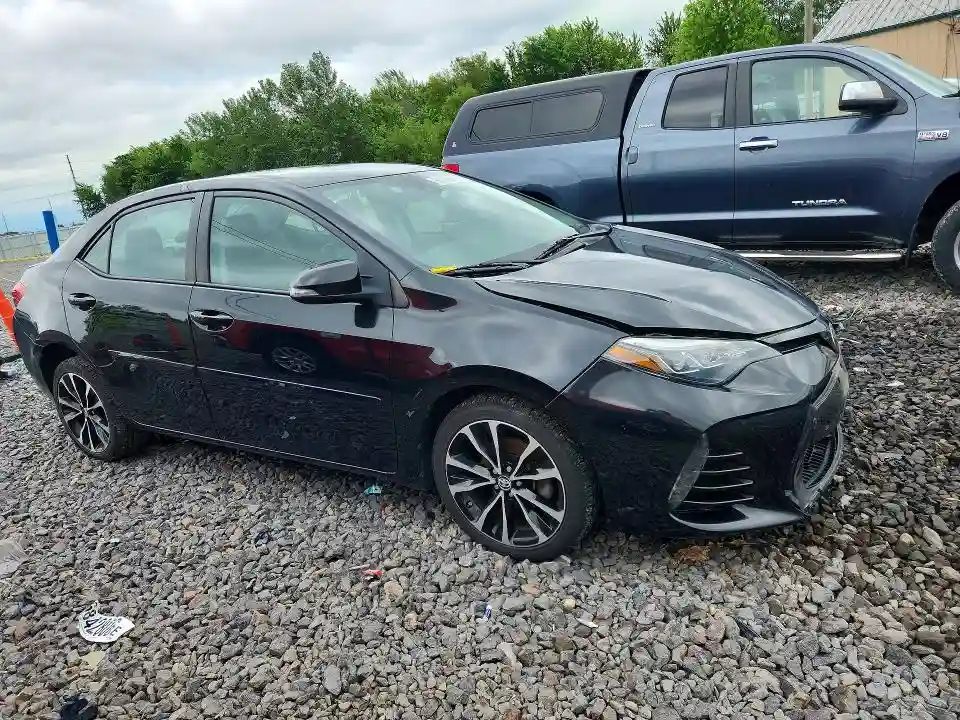 2T1BURHE1JC051953 2018 TOYOTA COROLLA-3