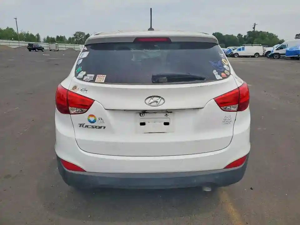KM8JT3AF9FU022611 2015 HYUNDAI TUCSON-5