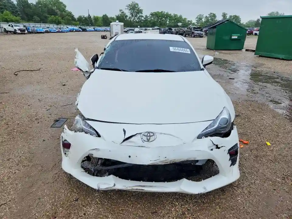 JF1ZNAA16L8751718 2020 TOYOTA 86-4