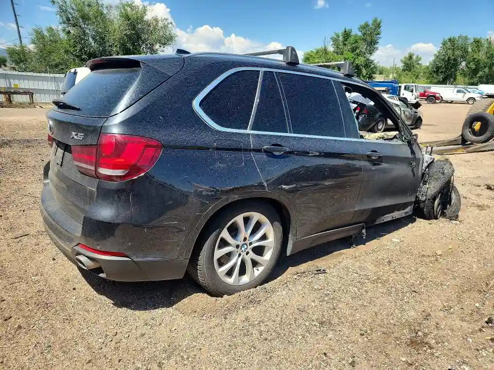 5UXKS4C57F0N12184 2015 BMW X5-2