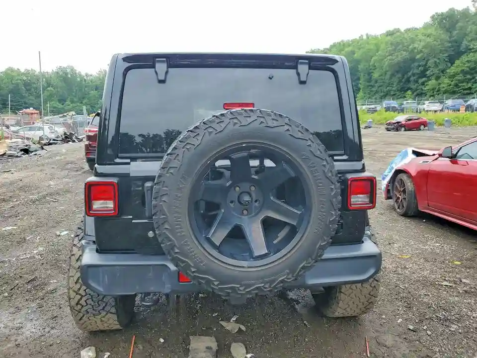 1C4HJXEG1KW657968 2019 JEEP WRANGLER-5