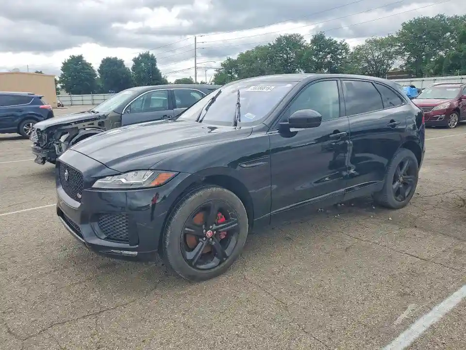SADCM2BV2HA074195 2017 JAGUAR F-PACE-0