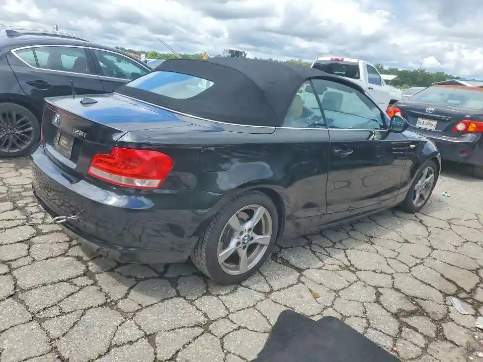 WBAUN1C5XDVR01849 2013 BMW 1 SERIES-2