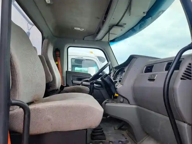 1XKZDP9X8HJ168595 2017 KENWORTH ALL OTHER-4