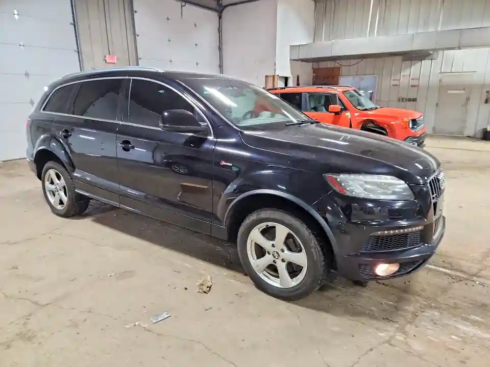 WA1DGAFE2BD010511 2011 AUDI Q7-3