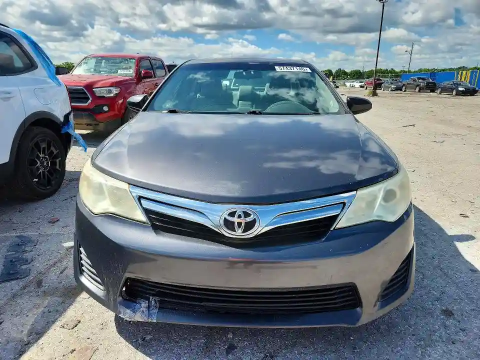 4T4BF1FKXCR199515 2012 TOYOTA CAMRY-4