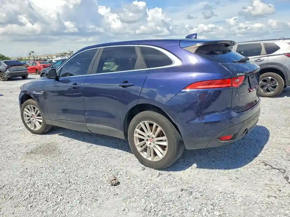 SADCK2FX0JA266724 2018 JAGUAR F-PACE-1