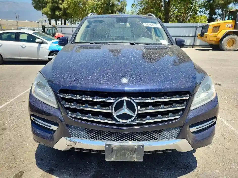 4JGDA5HB0CA019840 2012 MERCEDES-BENZ M-CLASS-4