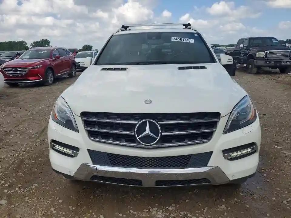 4JGDA2EBXDA156112 2013 MERCEDES-BENZ M-CLASS-4