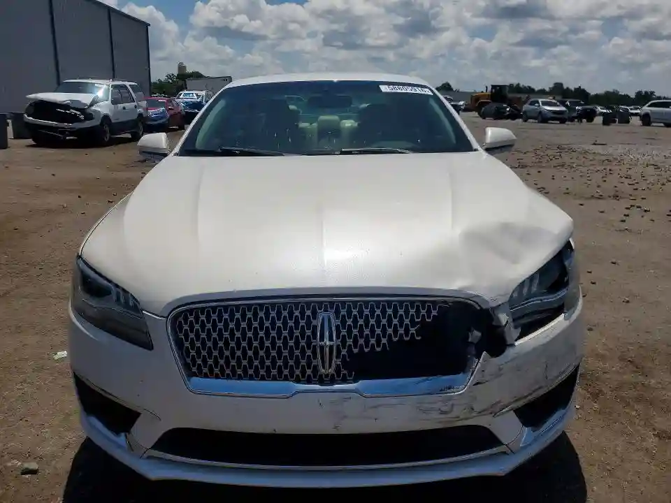 3LN6L5KU2HR630284 2017 LINCOLN MKZ-4