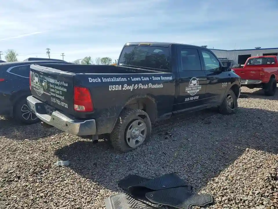 3C6UR5CJXHG501890 2017 RAM 2500-2