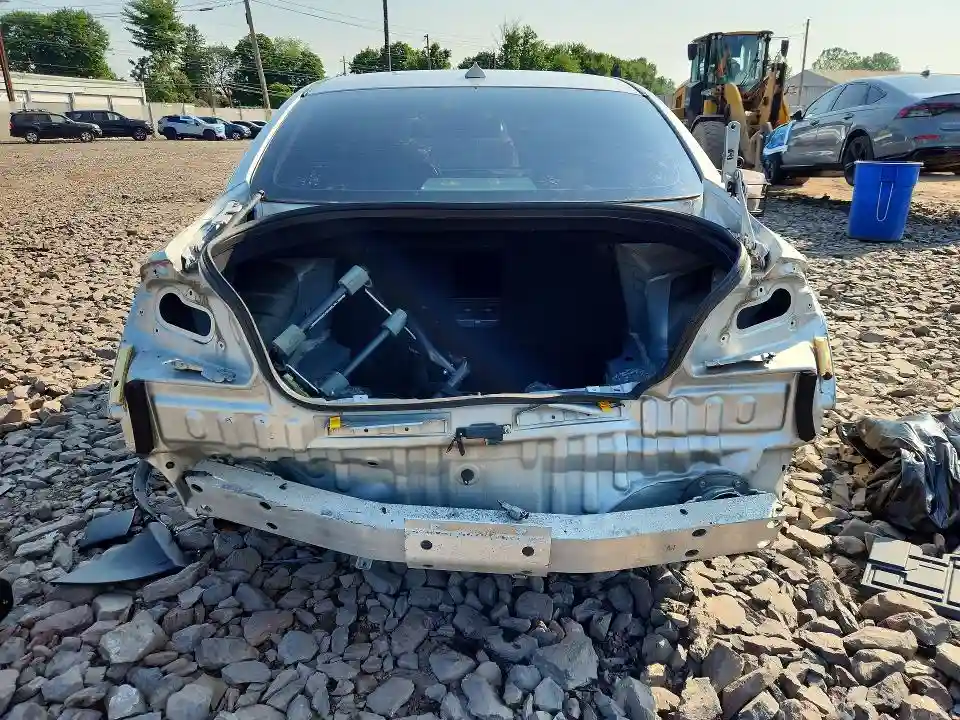 JN1CV6AR2BM353224 2011 INFINITI G37-5