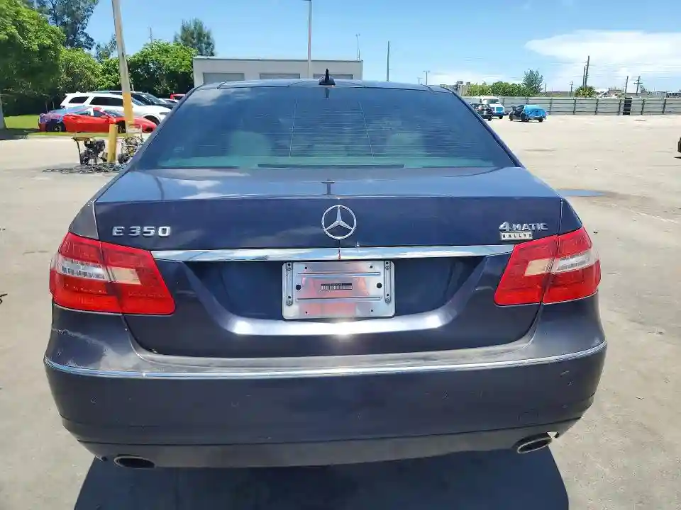WDDHF8HB2BA355793 2011 MERCEDES-BENZ E-CLASS-5