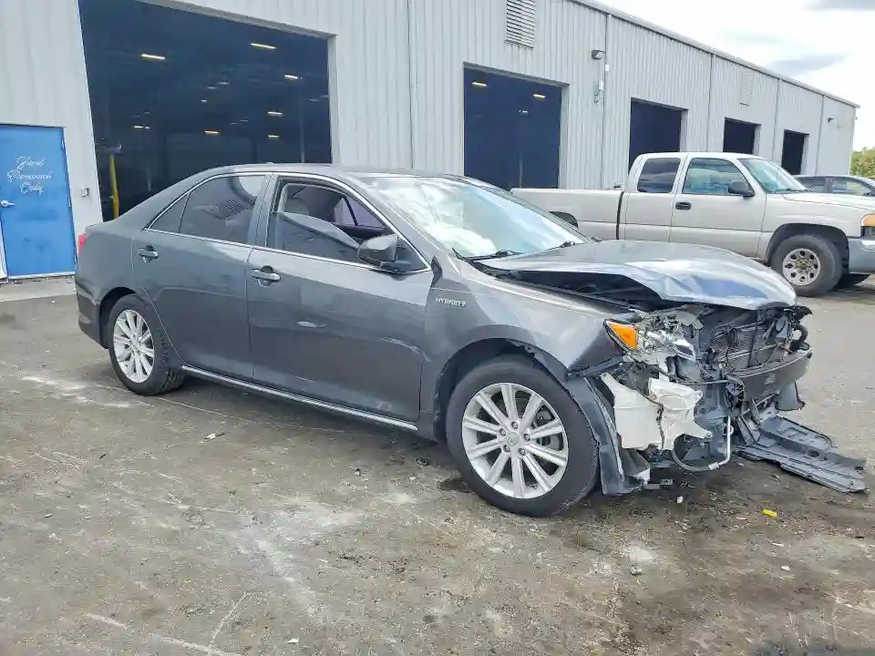 4T1BD1FK3CU047995 2012 TOYOTA CAMRY SOLA-3